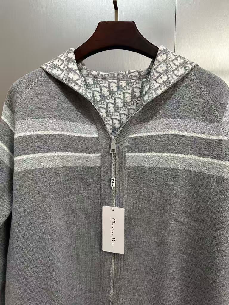 Double-sided hooded knitted cardigan